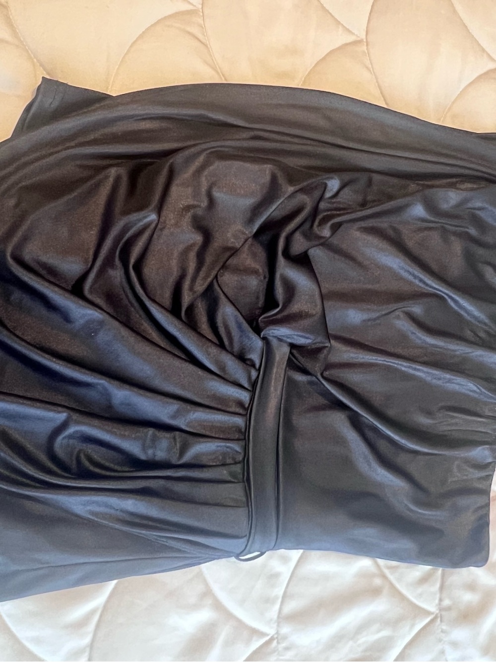 Sleek Black Faux Leather Pencil Skirt